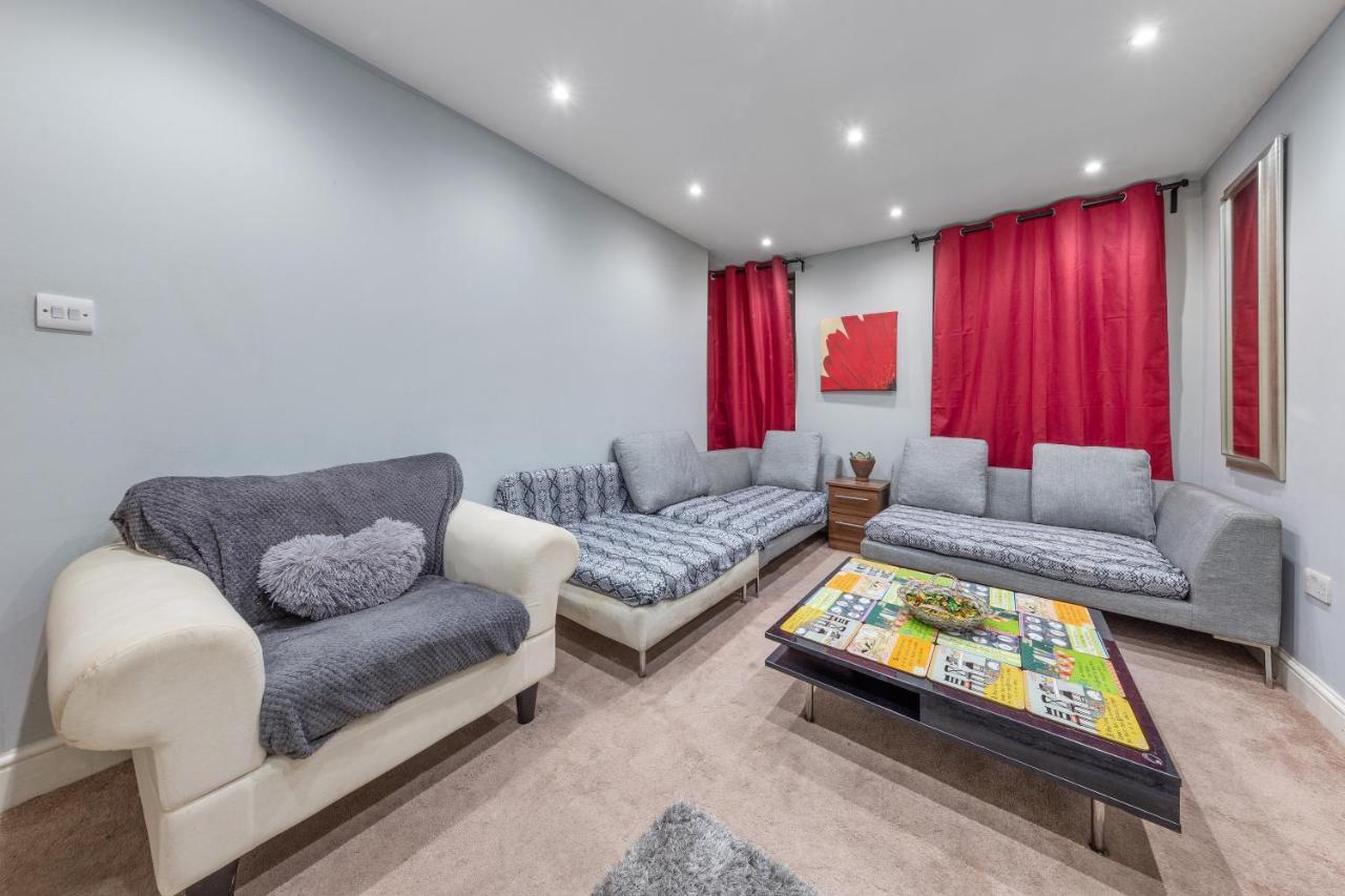 Elegant And Chic 2-Bedroom Basement Apartment In Paddington London Luaran gambar
